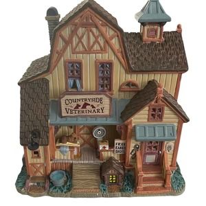Lemax Village Collection Countryside Veterinary Porcelain Illuminated 2007-Ret